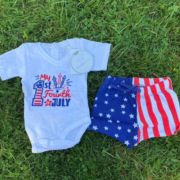 NWT Koala Baby Stripes July 4th Shorts & Bodysuit Outfilt/Set (Size 0-3 Months) - Picture 2 of 4